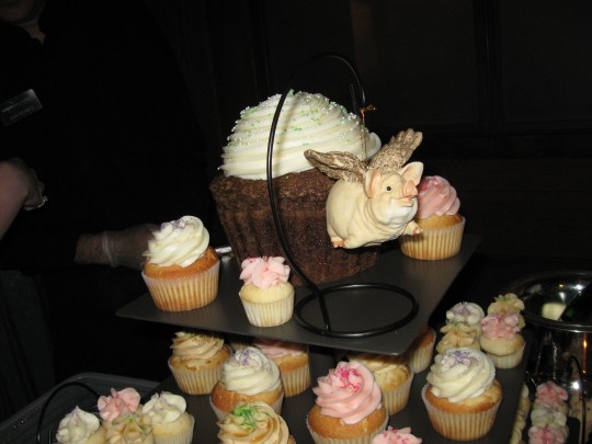 Top of the cupcake tower, with flying pig